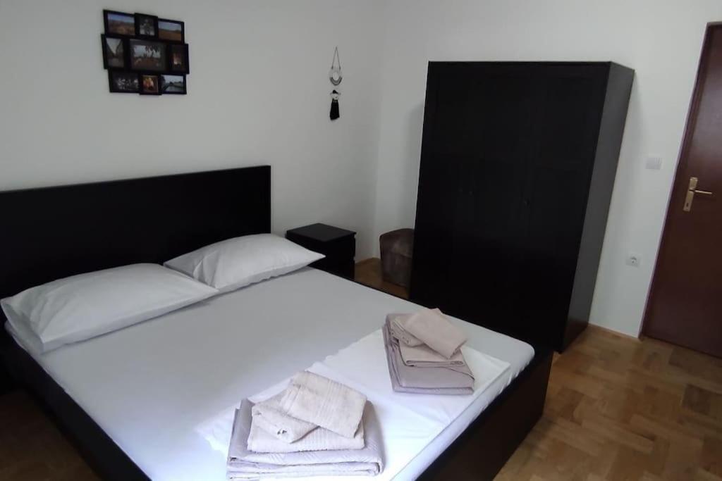 Luxury City Centre Apartment With Stunning View Omiš Екстериор снимка