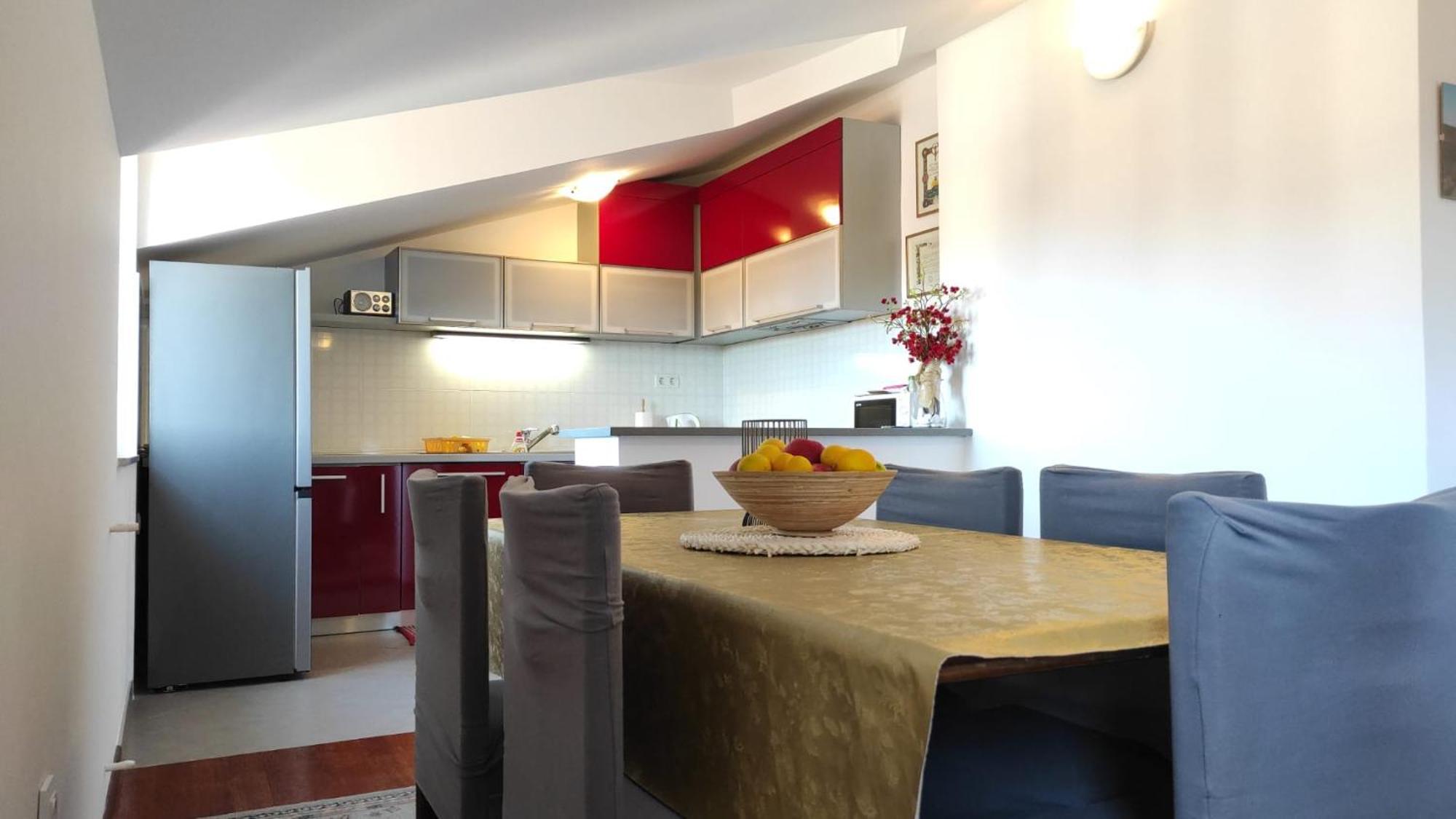 Luxury City Centre Apartment With Stunning View Omiš Екстериор снимка