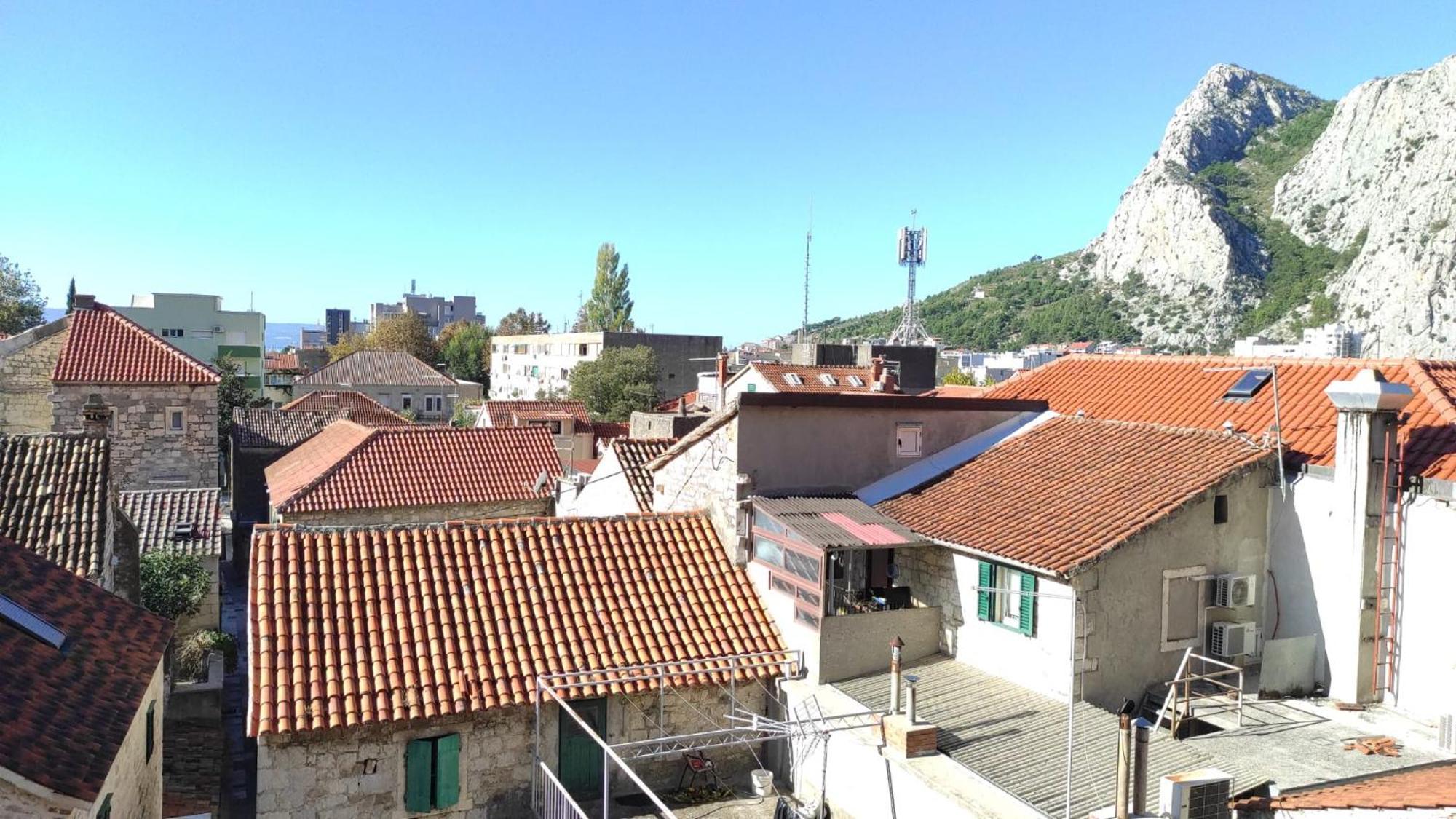 Luxury City Centre Apartment With Stunning View Omiš Екстериор снимка