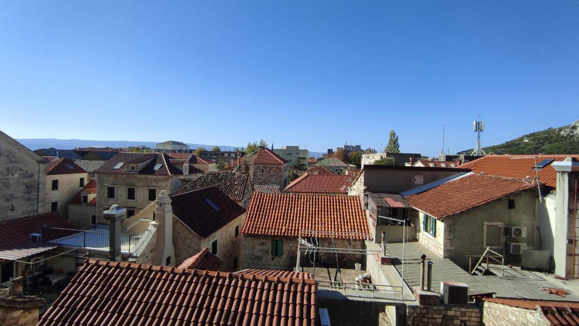 Luxury City Centre Apartment With Stunning View Omiš Екстериор снимка
