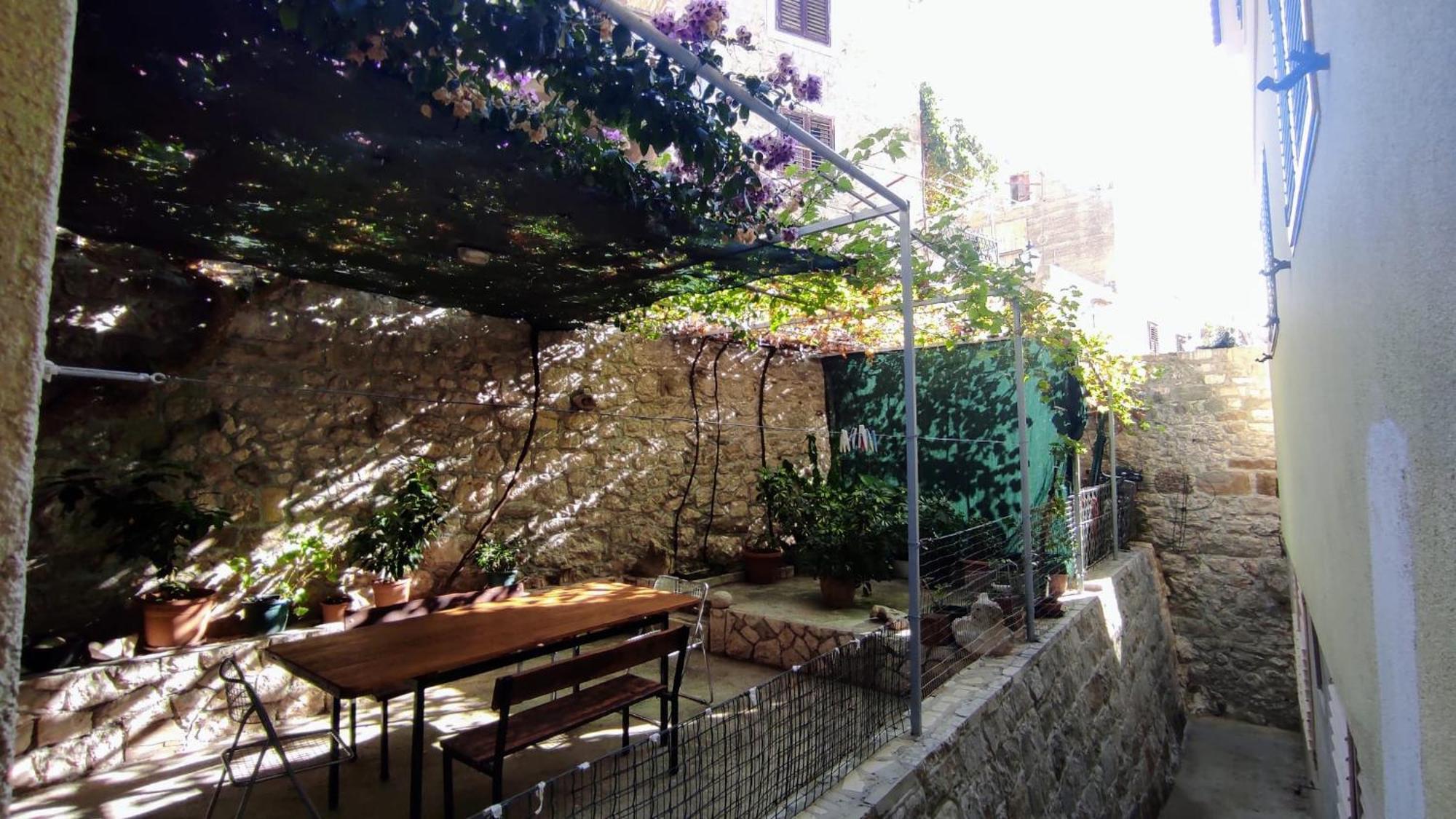 Luxury City Centre Apartment With Stunning View Omiš Екстериор снимка