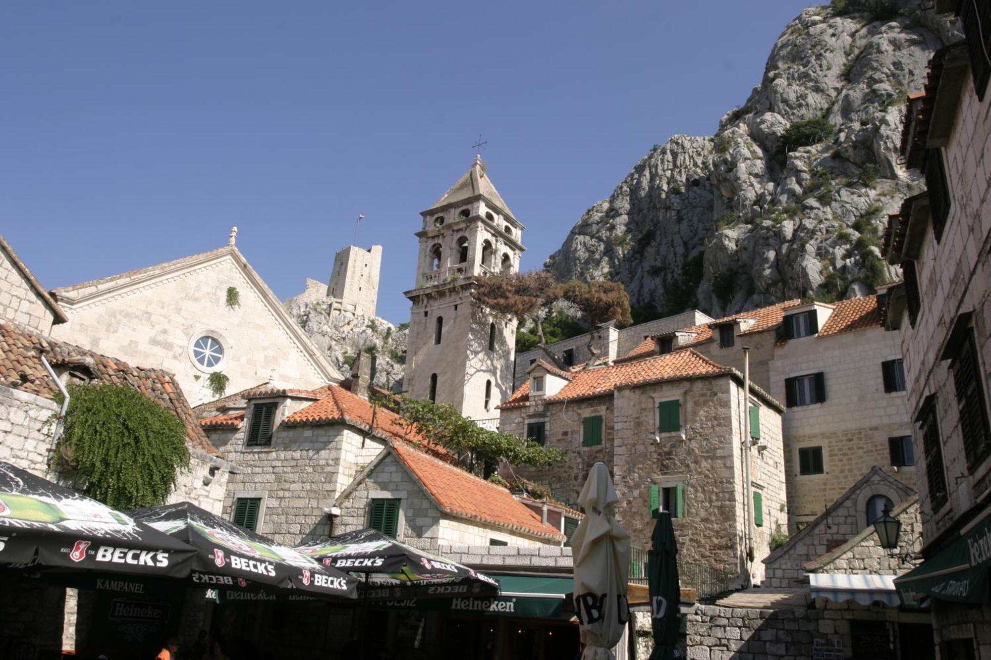 Luxury City Centre Apartment With Stunning View Omiš Екстериор снимка